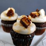 snickerscupcake1