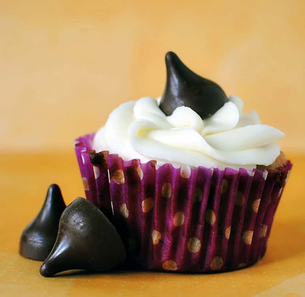 banana_cupcake12