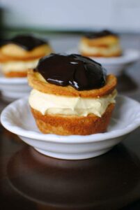 Boston Cream Pie is a great dessert, but take those big flavors and put them into a miniature sized dessert, and you get Boston cream pie minis...desserts that are perfect for one person!