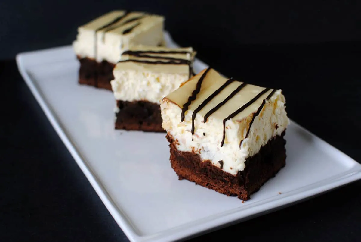 Disney S Brownie Cheesecake Kita Roberts Passthesushi Com