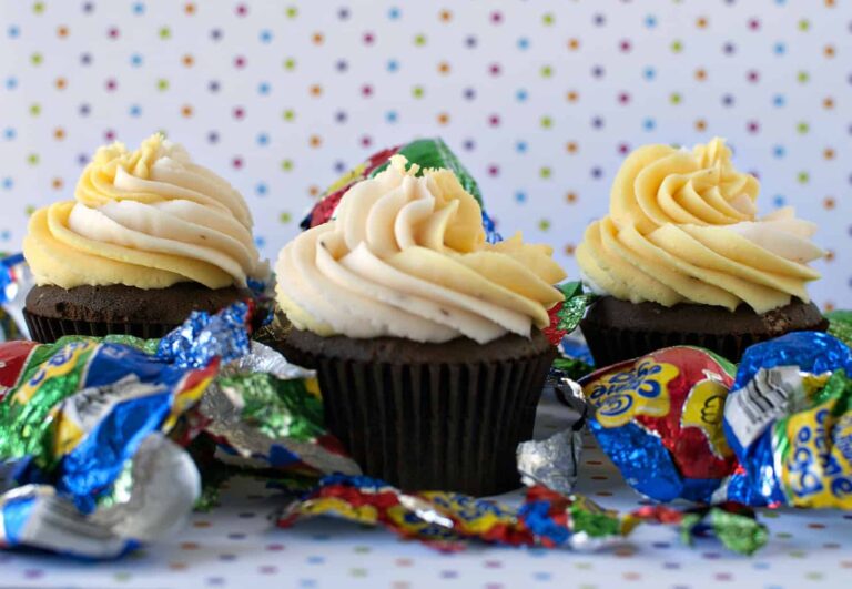 Cadbury Creme Egg Cupcakes