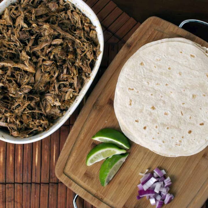 Conchinita Pibil - Barbecued Pork Tacos \\ Recipe on PassTheSushi.com
