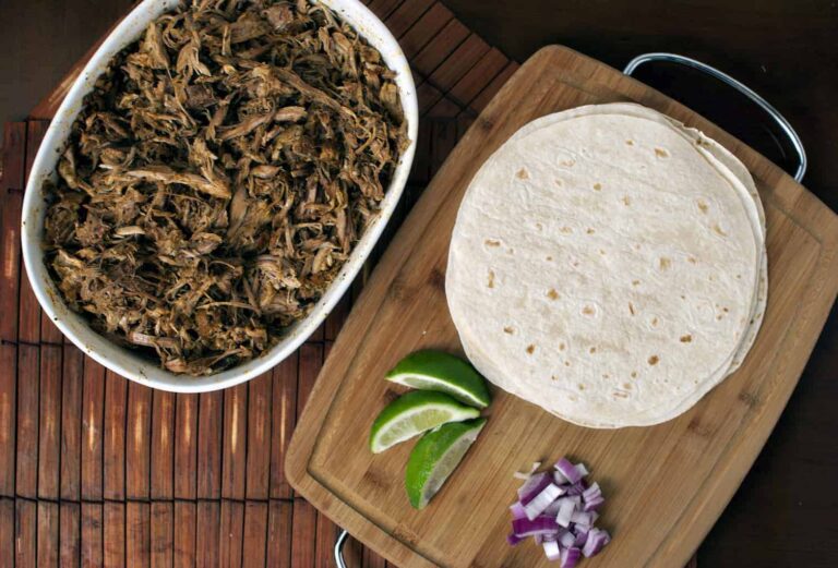 Conchinita Pibil – Barbecued Pork Tacos