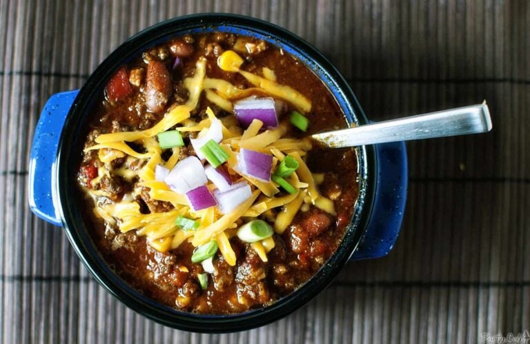 Slow Cooker Big-Batch Chili | Mouthwatering Crockpot Recipes To Prepare This Winter | Easy Slow Cooker Recipes