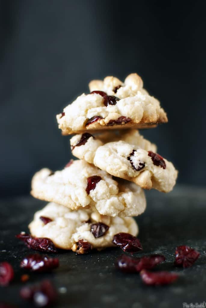 Cranberry white chocolate cookies \\ Recipe on PassTheSushi.com