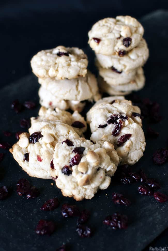 Cranberry white chocolate cookies \\ Recipe on PassTheSushi.com