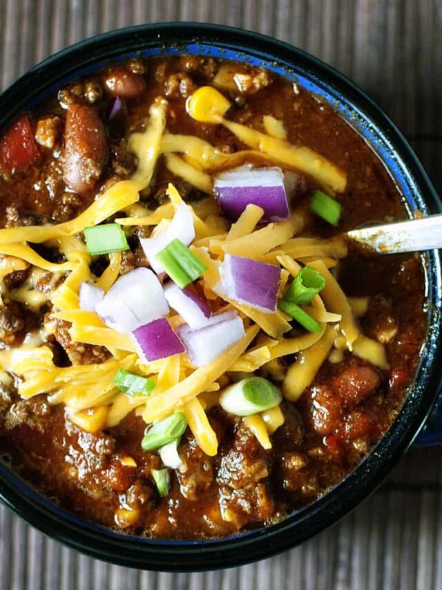 Big Batch Crock Pot Chili (Slow Cooker Recipe) - Pass The Sushi