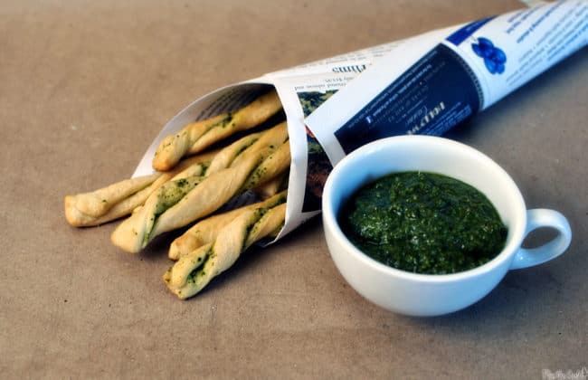 Basil Pesto Bread Sticks \\ Recipe on PassTheSushi.com