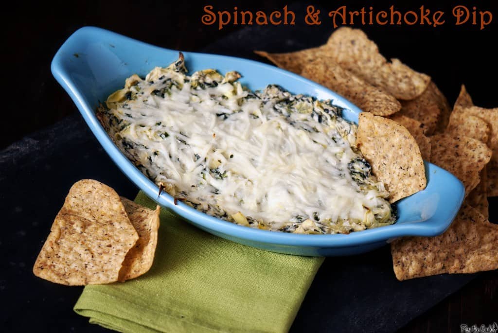Spinach artichoke dip is a snack dip that everyone loves. This Olive Garden copy cat recipe will have you staying home rather than eating out to get your fill of it! | PassTheSushi.com