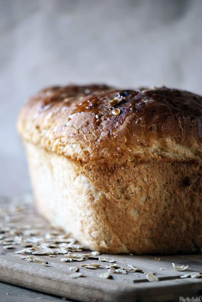 Honey oat bread is hearty sandwich bread, and perfect for toasting. The outer crust is rich and sweet, with a tender crumb inside. \\ PassTheSushi.com