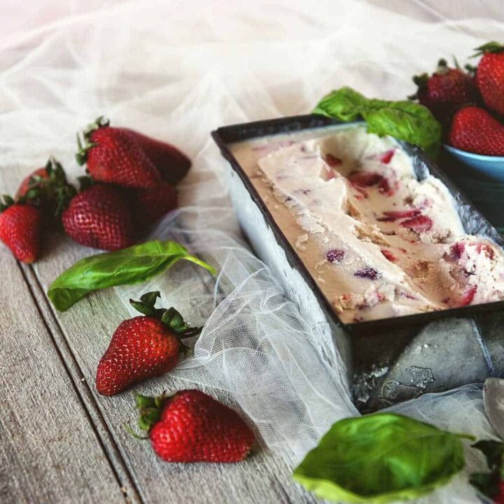 Strawberry Basil Gelato | Kita Roberts PassTheSushi.com