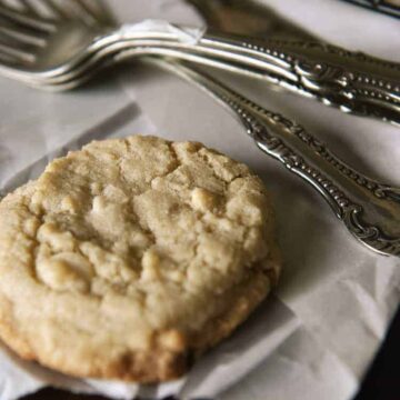 White Chocolate Coconut Macadamia Nut Cookies | Kita Roberts PassTheSushi.com