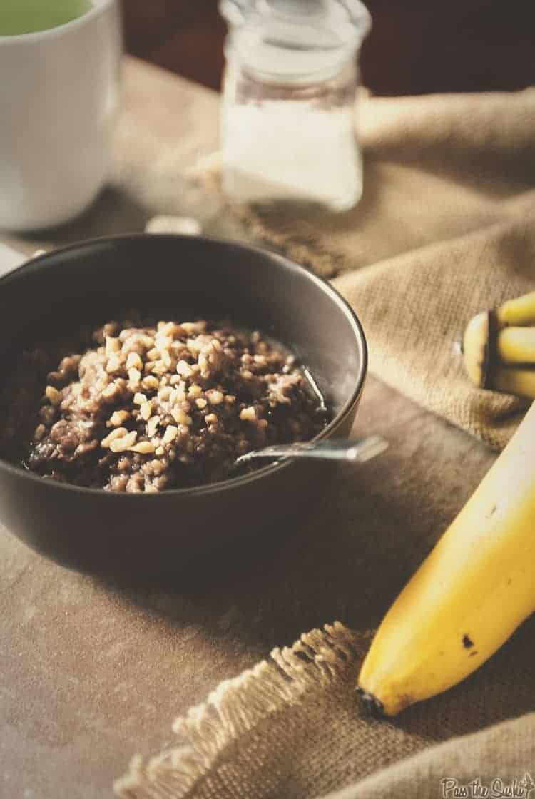 Slow Cooker Banana Oatmeal | Kita Roberts PassTheSushi.com