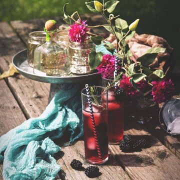 Rosemary Blackberry Cocktail | Kita Roberts PassTheSushi.com