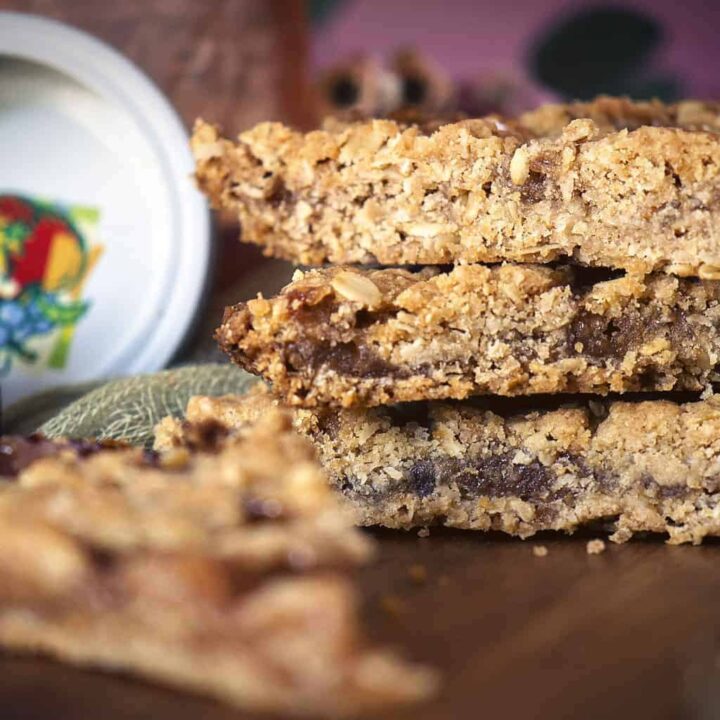 Strawberry Oatmeal Bars | Kita Roberts PassTheSushi.com