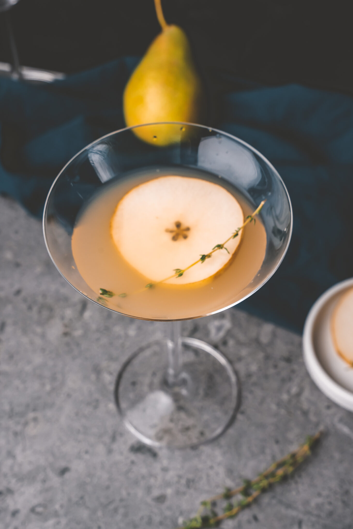 Easy Easy Pear Martini Cocktail