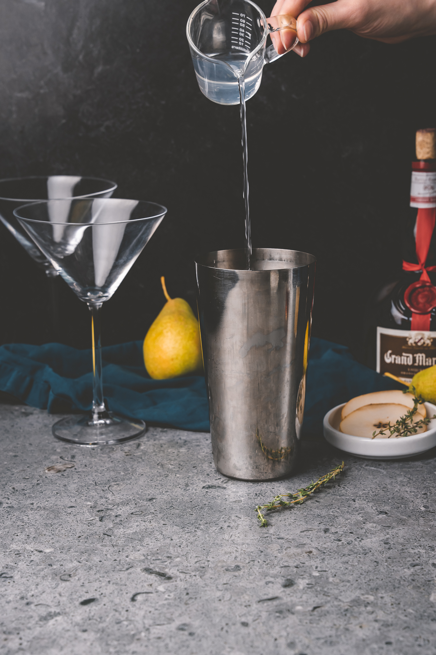 Easy Easy Pear Martini Cocktail