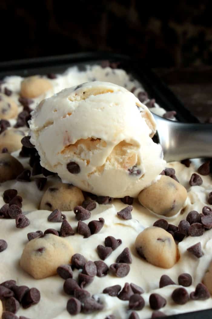 Chocolate-Chip-Cookie-Dough-Ice-Cream-9