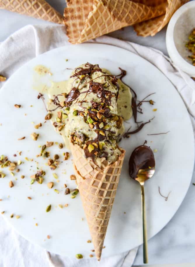 pistachio-ice-cream-I-howsweeteats.com-3-2