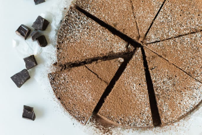 Cinnamon Spiked Flourless Chocolate Cake | Kita Roberts PassTheSushi