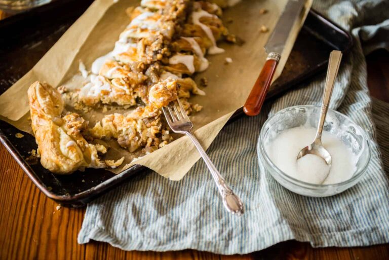 Puff Pastry Austrian Apple Strudel