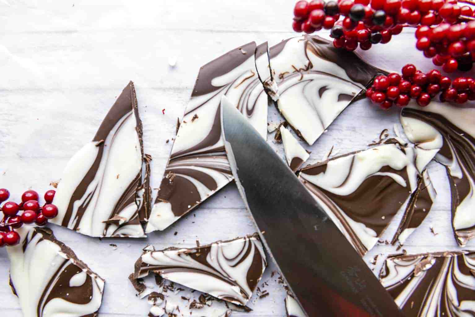 Mint Swirl Dark Chocolate Bark Recipe