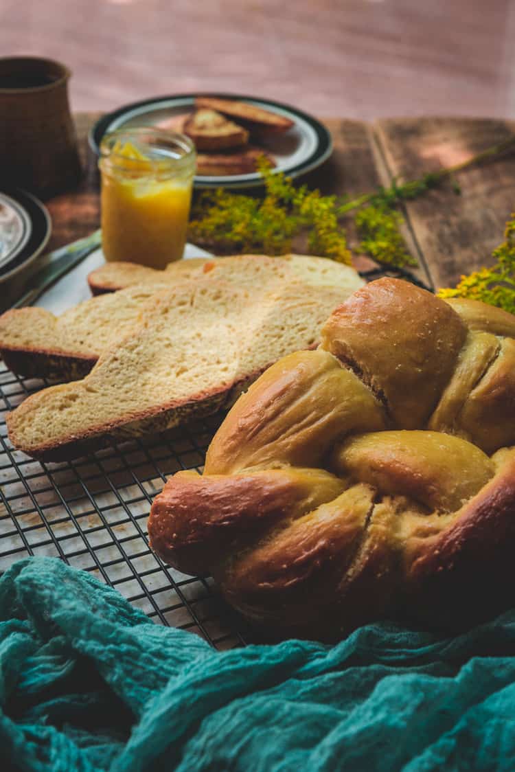 There is nothing as comforting as a slice of fresh warm bread.  This homemade challah bread recipe walks you through a classic, step by step, and is perfect for a weekend brunch.