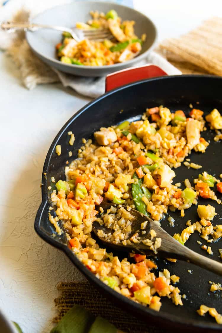 Weeknight Survival Birds Eye Veggie Made Chicken Fried Riced Cauliflower Pass The Sushi