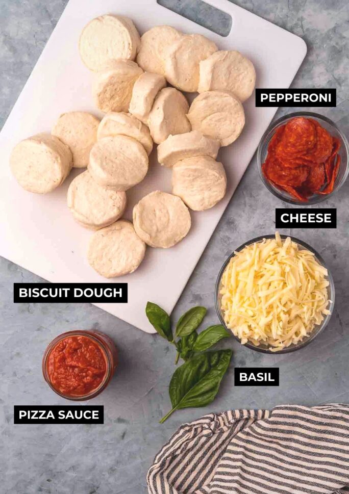 Bubble Up Pizza (Biscuit Dough Pizza) - Easy pizza recipe!